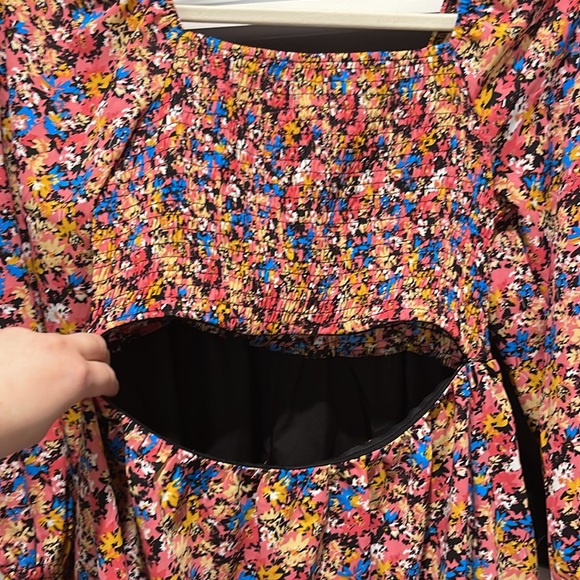 Nursing Queen Dress size M - Picture 3 of 5